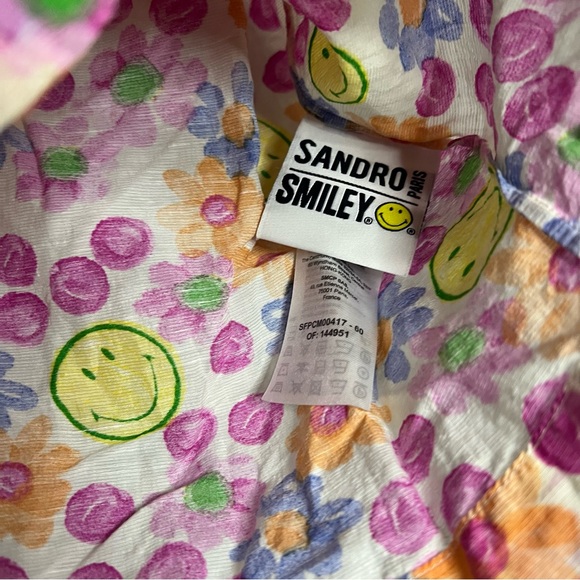 Sandro Smiley Floral button down top size medium - Picture 4 of 7